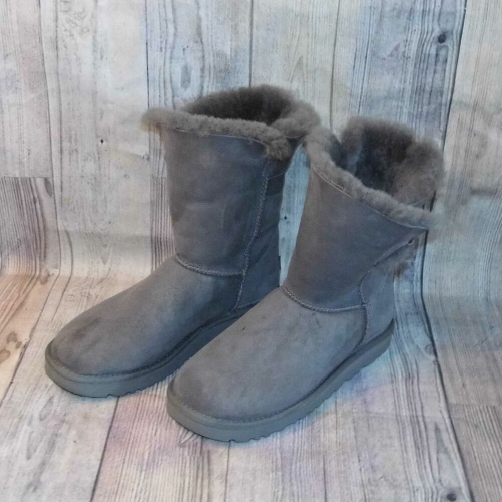 UGG Nash Buckle Grey Suede/Sheepskin Boots Womens Size 8 - Picture 3 of 9